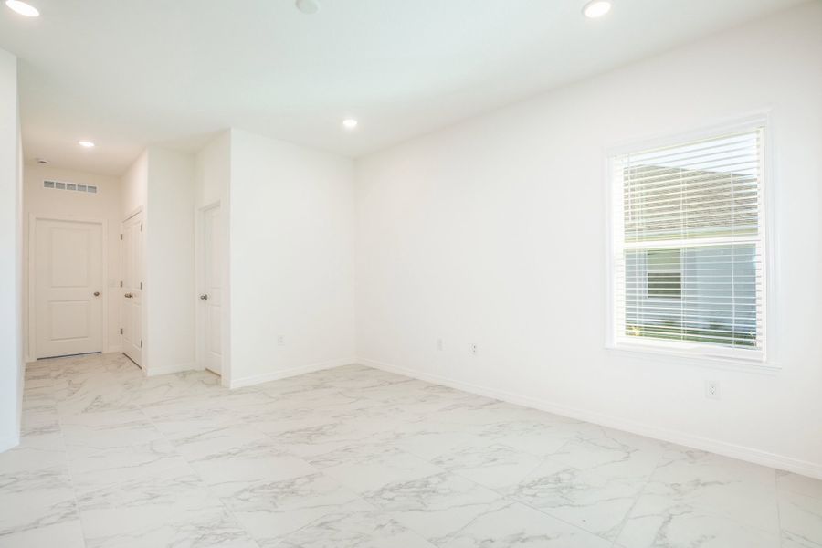 Representative unfurnished interior of a home built from the Clearwater by Maronda Homes in Vero Lake Estates, Sebastian (Image 13). Representative unfurnished interior of a home built from the Clearwater by Maronda Homes in Vero Lake Estates, Sebastian (Image 13).