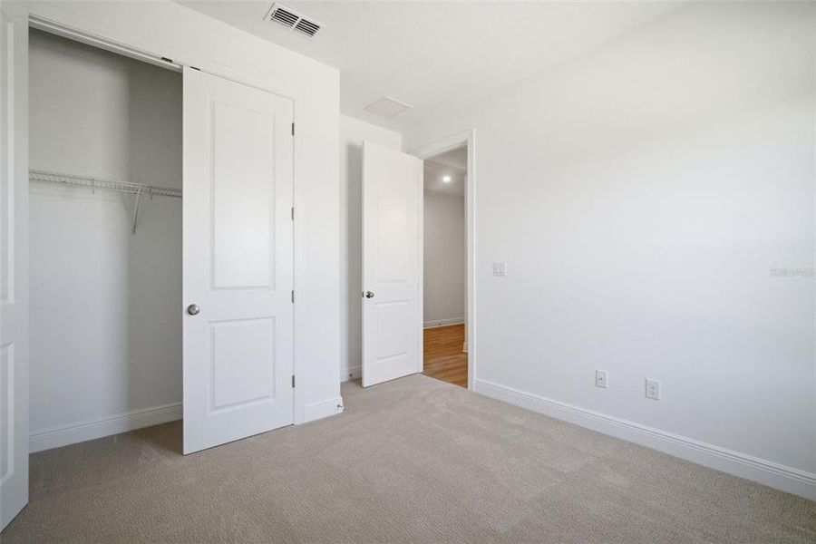 Spacious, unfurnished interior of a new home in Waterset, Apollo Beach (Image 32). Spacious, unfurnished interior of a new home in Waterset, Apollo Beach (Image 32).
