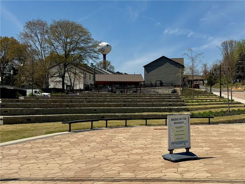 Community amenities in , Flowery Branch (Image 20).