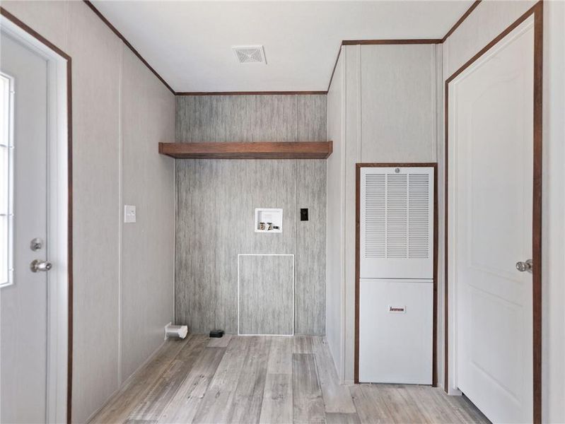 Spacious, unfurnished interior of a new home in , Gainesville (Image 17). Spacious, unfurnished interior of a new home in , Gainesville (Image 17).