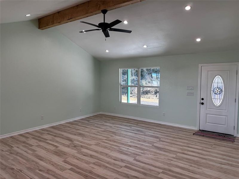 Spacious, unfurnished interior of a new home in , Granbury (Image 22).
