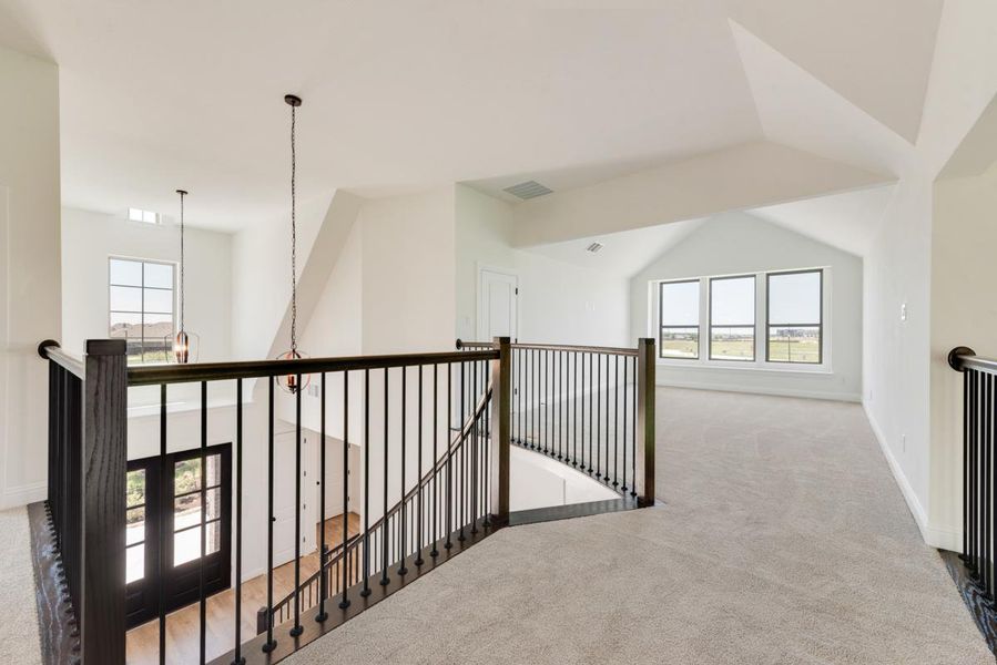 Representative unfurnished interior of a home built from the Grand Silverwood by Grand Homes in Grand Oaks, Celina (Image 26).