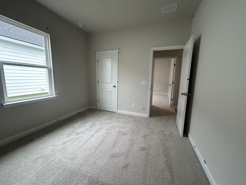 Spacious, unfurnished interior of a new home in Tea Farm, Ravenel (Image 11). Spacious, unfurnished interior of a new home in Tea Farm, Ravenel (Image 11).
