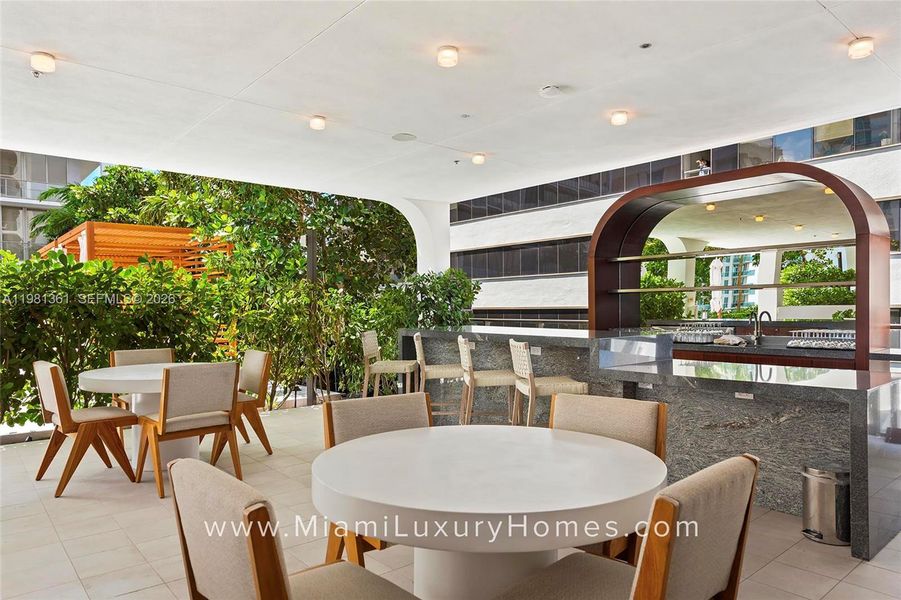 Community amenities in , Miami (Image 51).