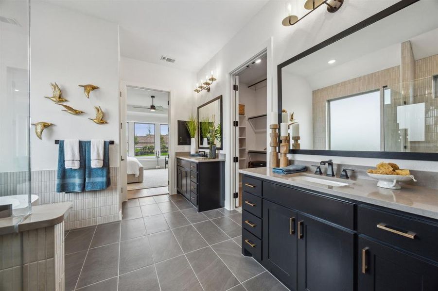 Furnished interior view inside a new home in Canyon Falls 90s, Northlake (Image 13).