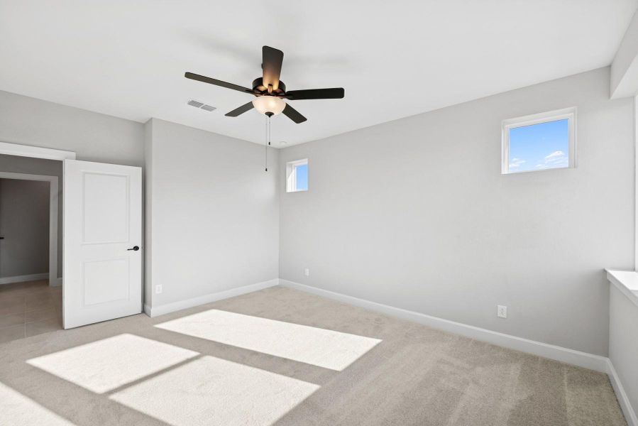 Spacious, unfurnished interior of a new home in Pomona 40' Homesites, Manvel (Image 25). Spacious, unfurnished interior of a new home in Pomona 40' Homesites, Manvel (Image 25).