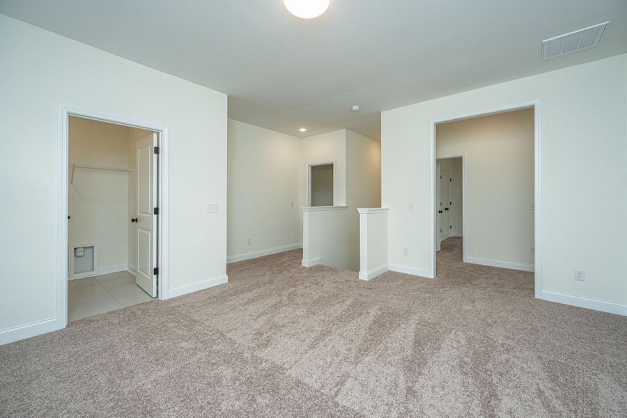 Spacious, unfurnished interior of a new home in Timothy Lakes, Ridgeville (Image 16). Spacious, unfurnished interior of a new home in Timothy Lakes, Ridgeville (Image 16).