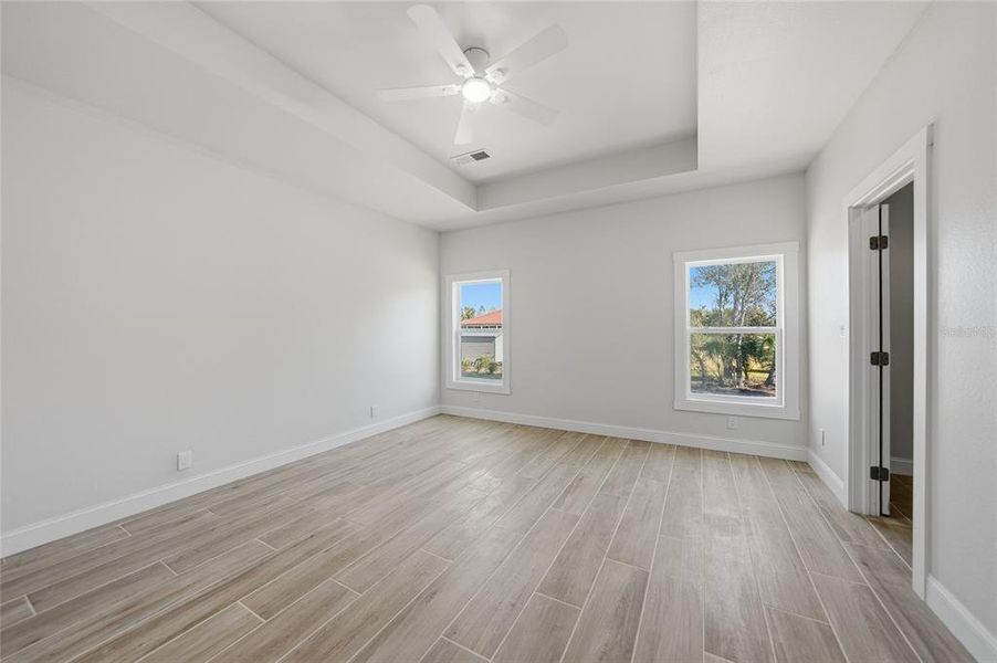 Spacious, unfurnished interior of a new home in , Punta Gorda (Image 20).