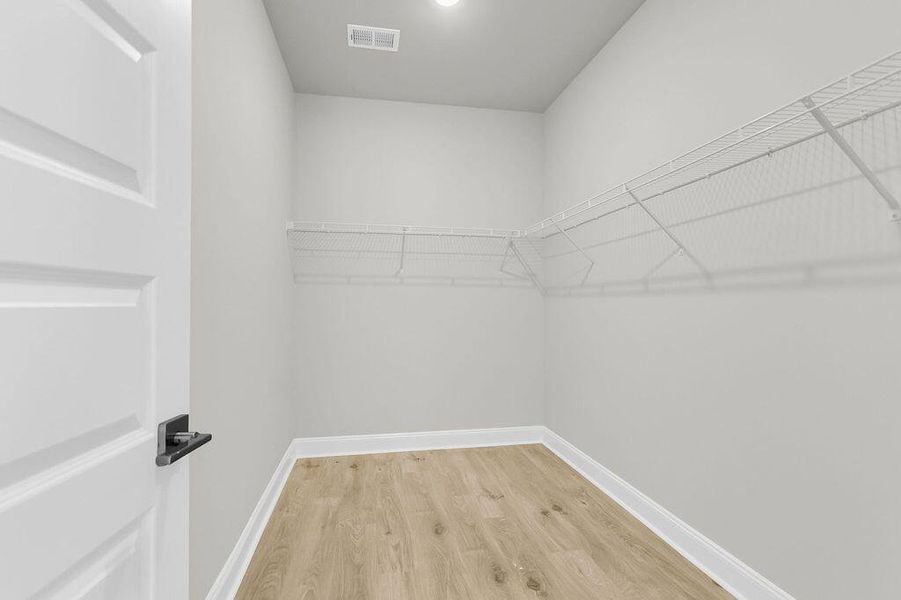 Spacious, unfurnished interior of a new home in Heron Preserve, Hanahan (Image 23). Spacious, unfurnished interior of a new home in Heron Preserve, Hanahan (Image 23).