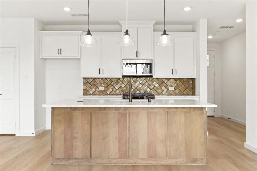 009-2863ConcordDrive-Wylie-TX-75098-Kitchen.jpg-SMALL