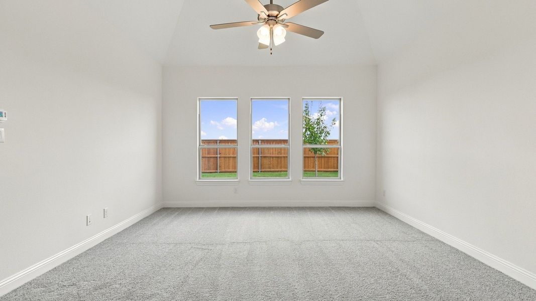 Furnished interior view inside a new home in Green Meadows Classic, Celina (Image 39).