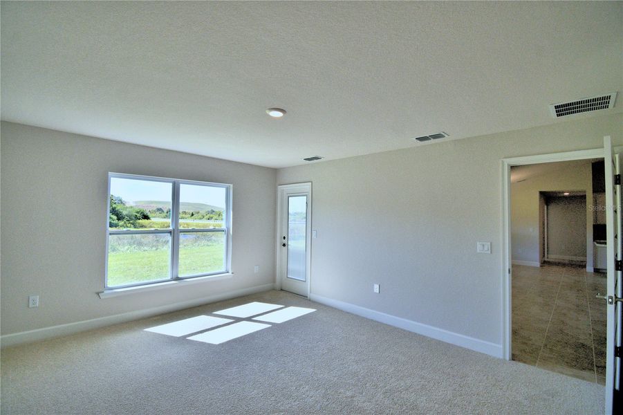 Spacious, unfurnished interior of a new home in Cadence Crossing, Auburndale (Image 39). Spacious, unfurnished interior of a new home in Cadence Crossing, Auburndale (Image 39).
