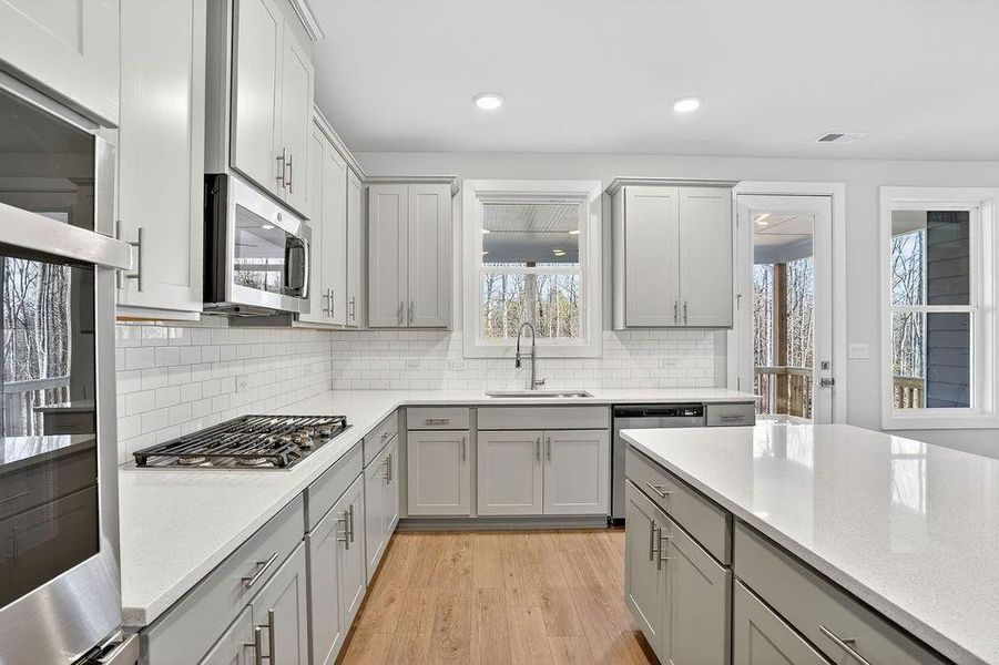 Furnished interior view inside a new home in , Gainesville (Image 7).