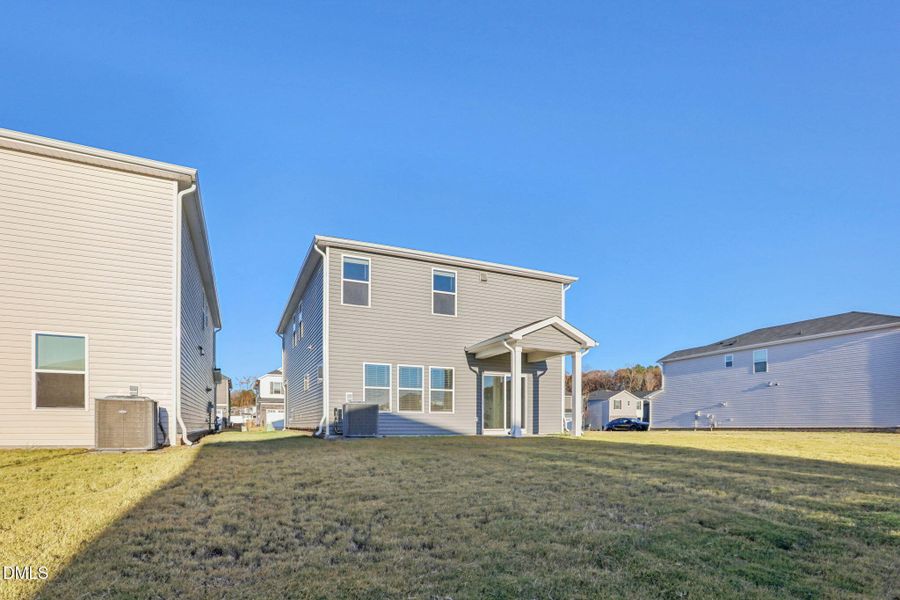 29-web-or-mls-Raleigh - Oak Manor -816