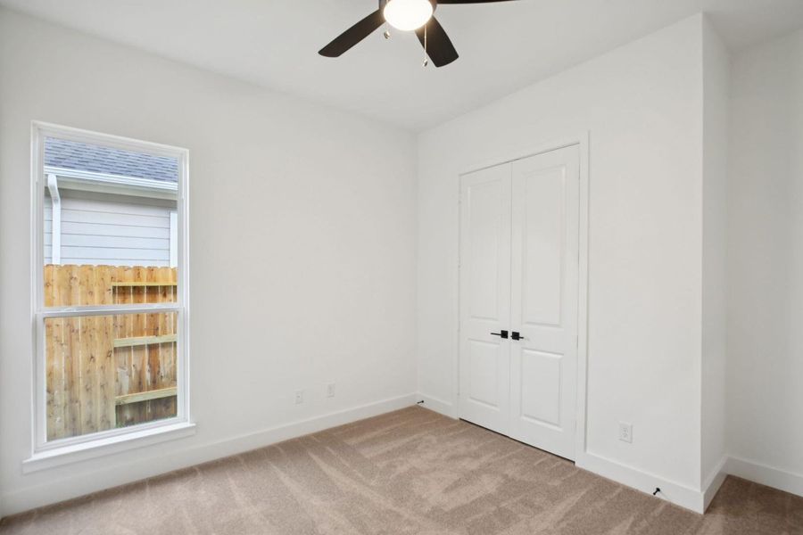 23515 Steely Thicket Bed