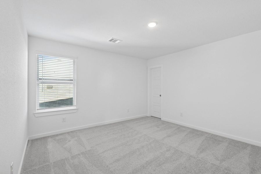Spacious, unfurnished interior of a new home in Miller's Pond, Rosenberg (Image 11). Spacious, unfurnished interior of a new home in Miller's Pond, Rosenberg (Image 11).