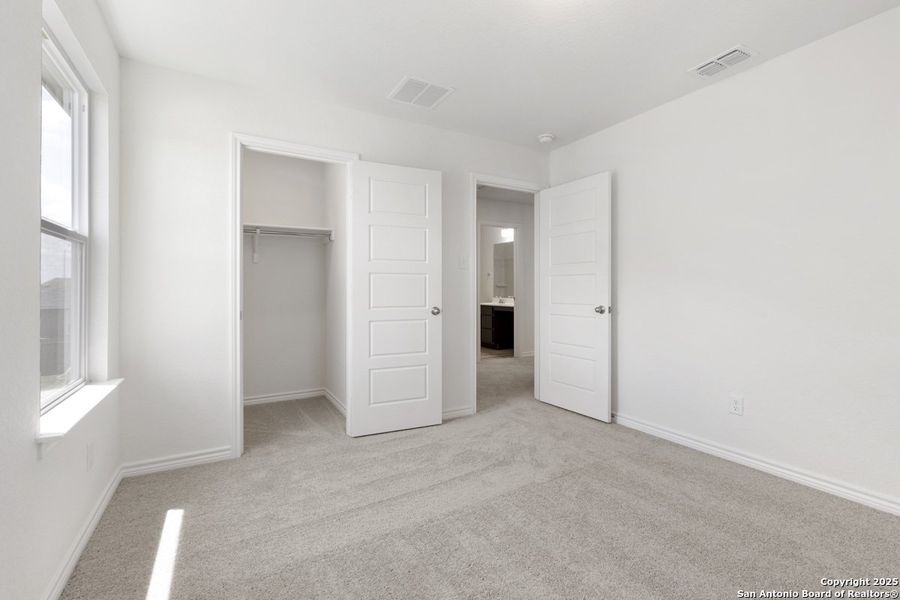 Spacious, unfurnished interior of a new home in Woodside Farms, Seguin (Image 22). Spacious, unfurnished interior of a new home in Woodside Farms, Seguin (Image 22).