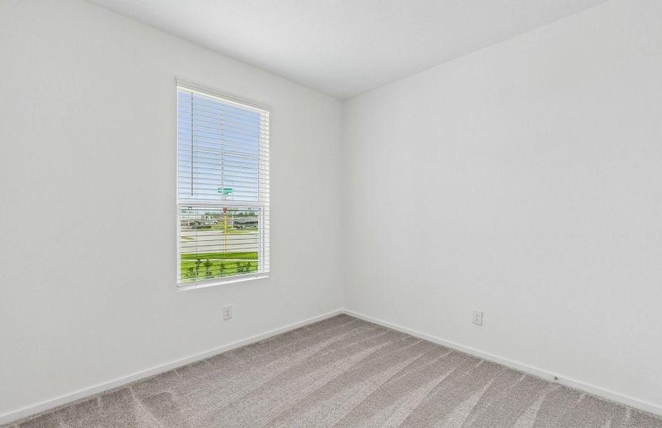 Spacious, unfurnished interior of a new home in Stokesbury, Waller (Image 10).