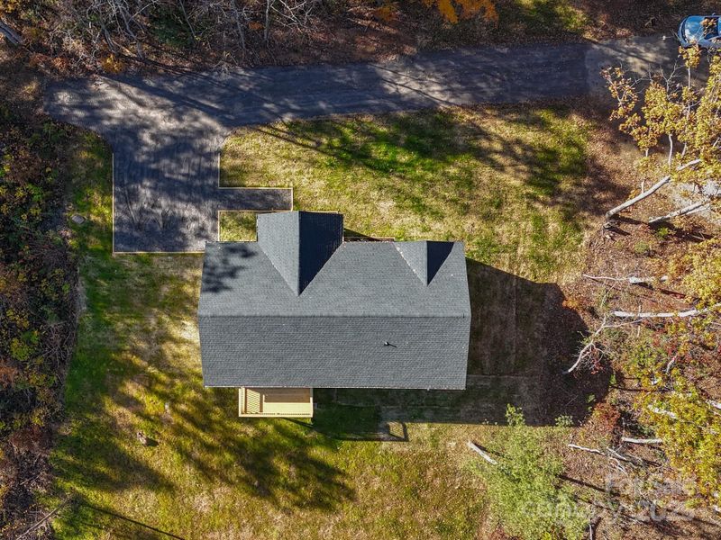 Exterior details and patio area of a home in , Marion (Image 25).