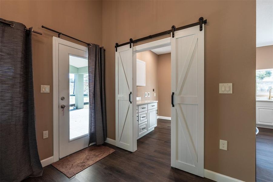 Furnished interior view inside a new home in , Spring Hill (Image 43).