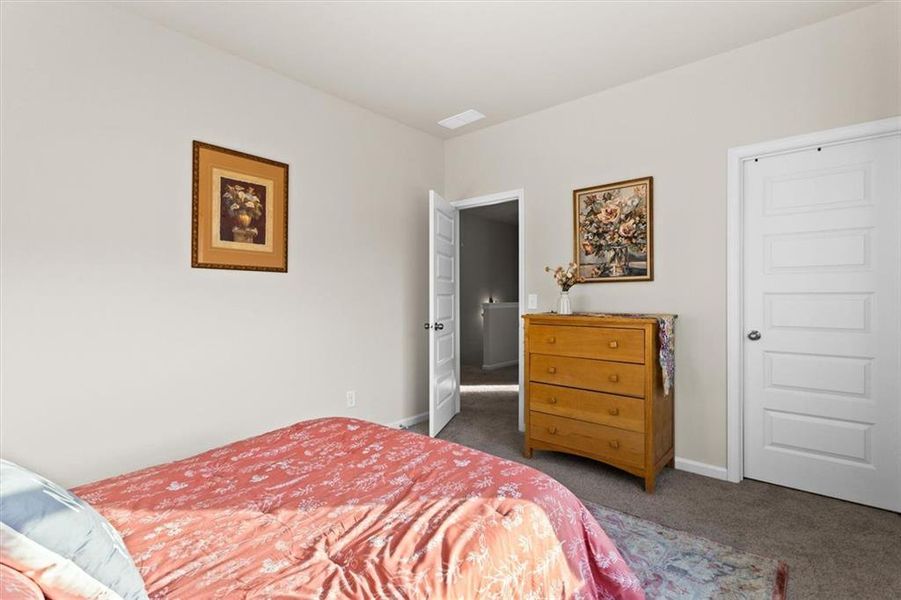 Furnished interior view inside a new home in Garrett Preserve, Hiram (Image 8).