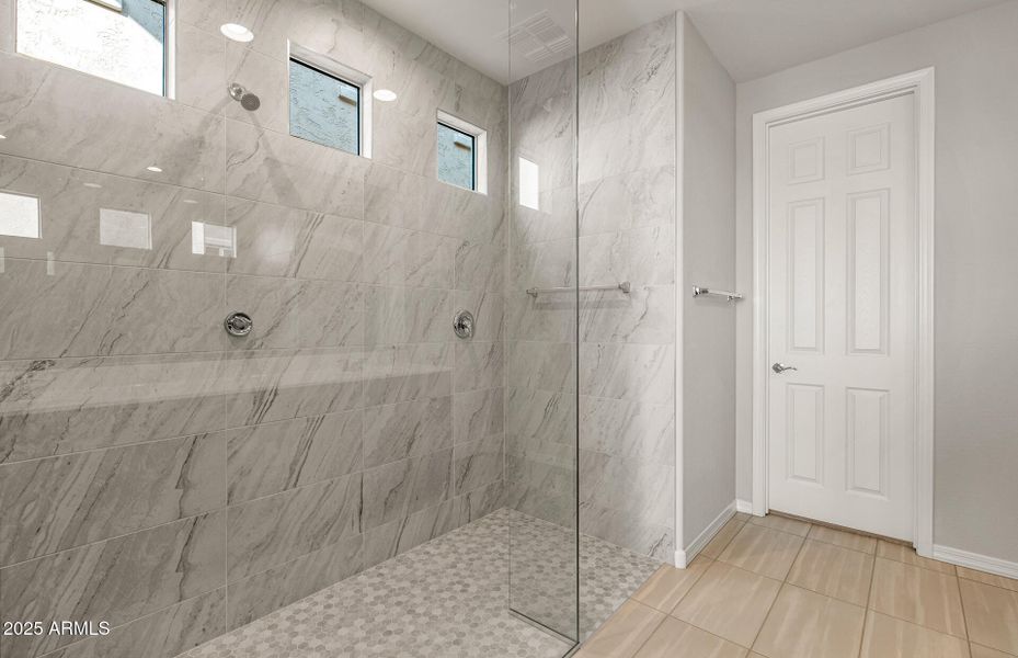 Owner's Bathroom Owner's Bathroom