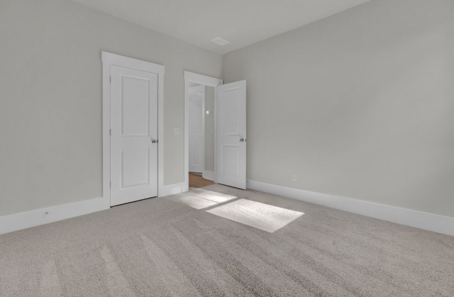 Spacious, unfurnished interior of a new home in , Johns Island (Image 21).