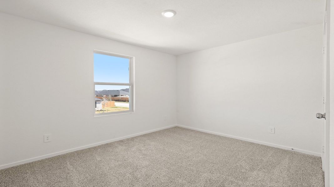 Spacious, unfurnished interior of a new home in Sunterra, Katy (Image 21).