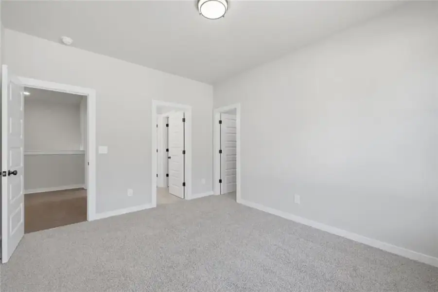 Spacious, unfurnished interior of a new home in , Gainesville (Image 37). Spacious, unfurnished interior of a new home in , Gainesville (Image 37).