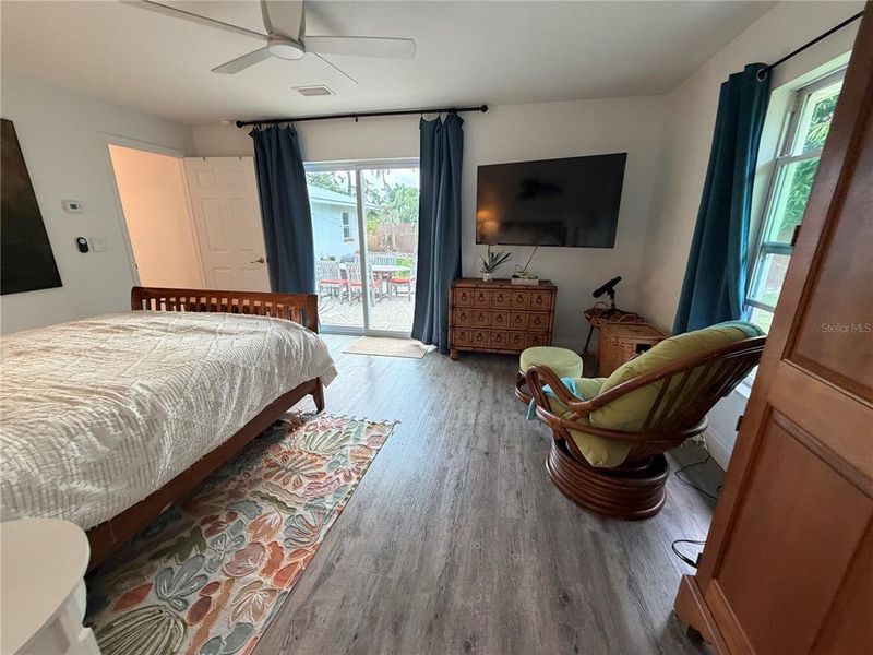 Furnished interior view inside a new home in , Bradenton (Image 15).