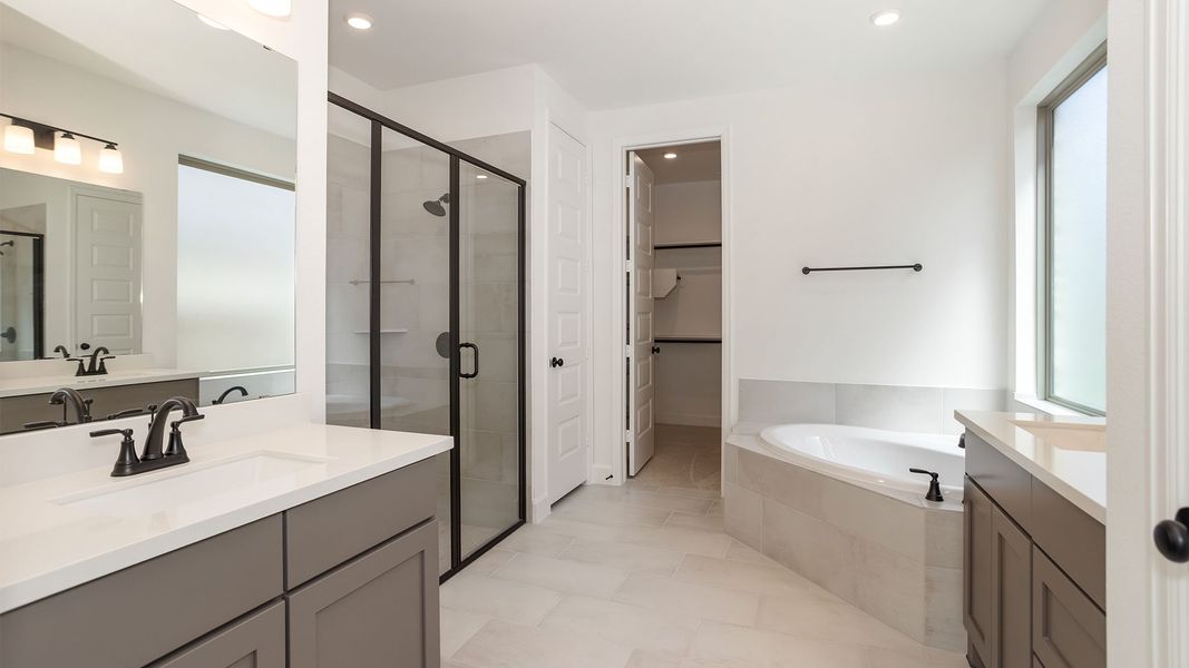 Furnished interior view inside a new home in Grange, Katy (Image 5).
