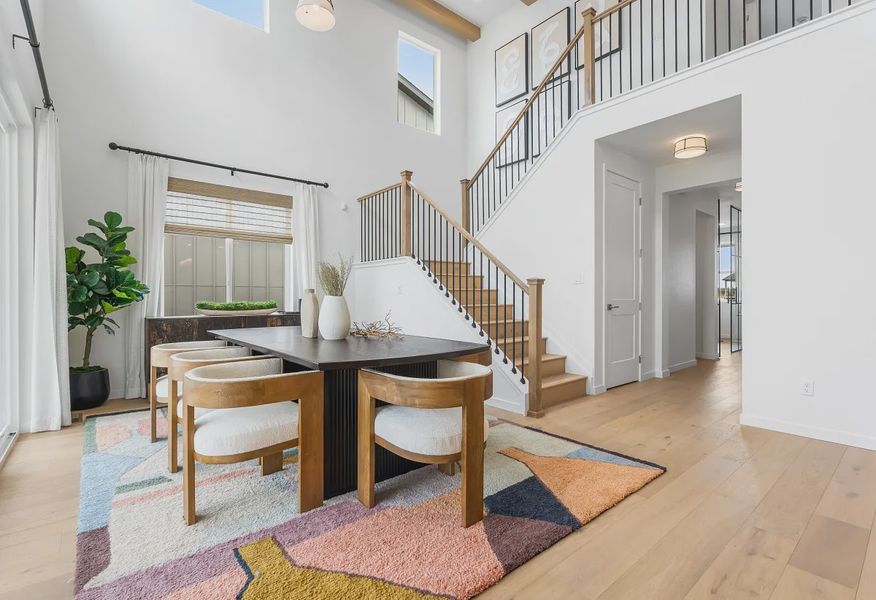 Brooklyn Model Dining - 3 of 21