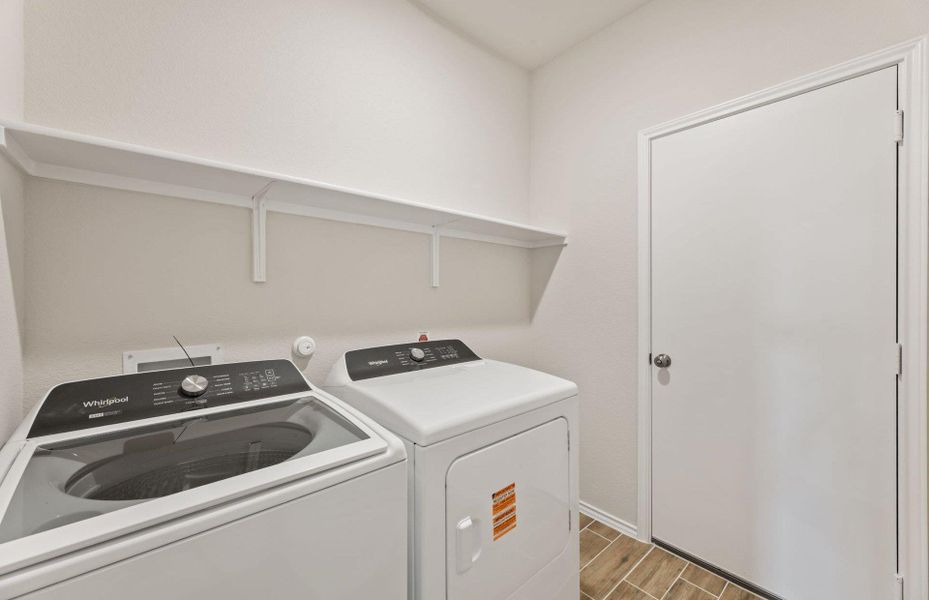 Image 18 of a home in Sunfield. Image 18 of a home in Sunfield.