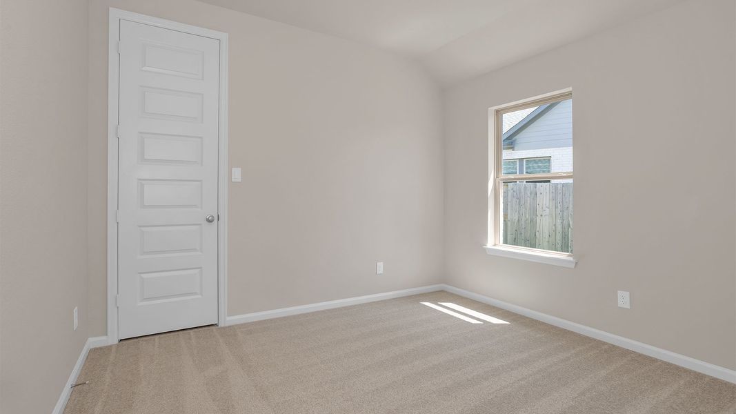 Spacious, unfurnished interior of a new home in Meridiana, Manvel (Image 11).