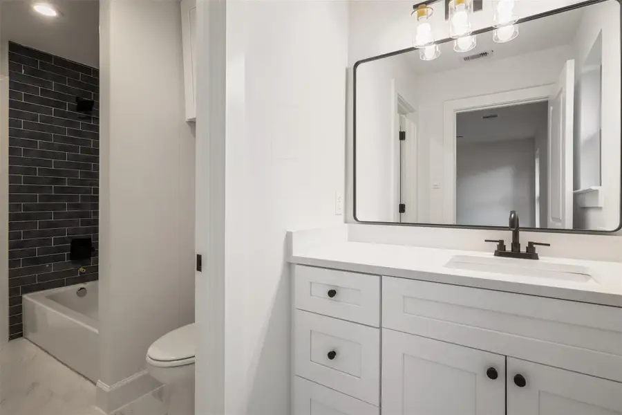 Furnished interior view inside a new home in , Houston (Image 10). Furnished interior view inside a new home in , Houston (Image 10).