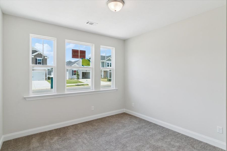 Spacious, unfurnished interior of a new home in Windsor, North Augusta (Image 10).