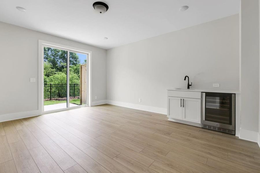 Spacious, unfurnished interior of a new home in Echo Park, Suwanee (Image 22). Spacious, unfurnished interior of a new home in Echo Park, Suwanee (Image 22).