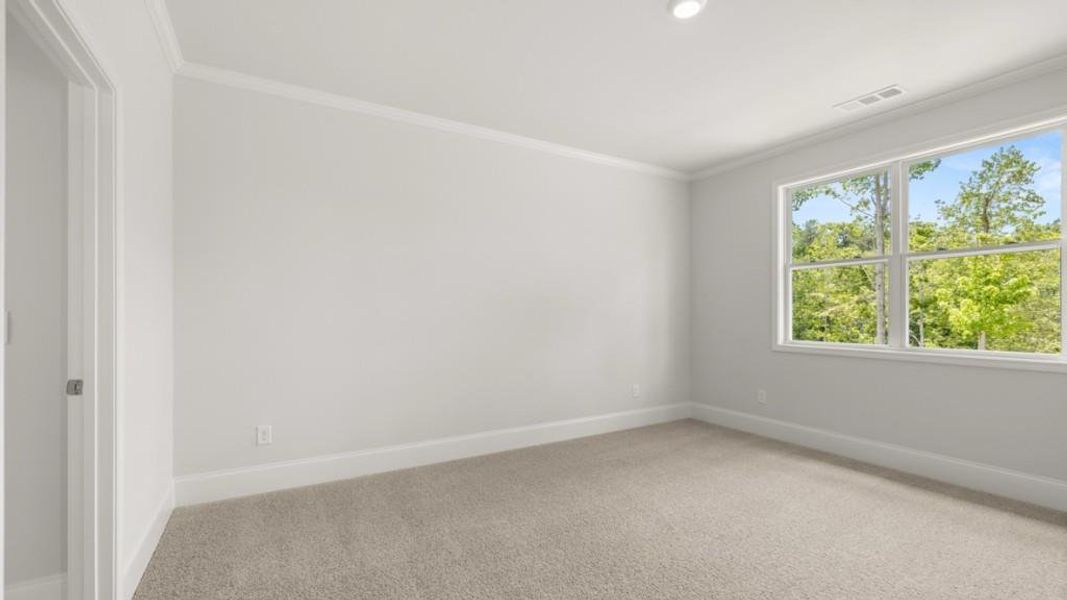 Spacious, unfurnished interior of a new home in , Dallas (Image 15).