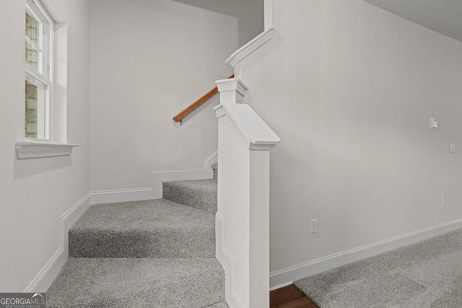 Spacious, unfurnished interior of a new home in Canterbury Villas, Carrollton (Image 26).