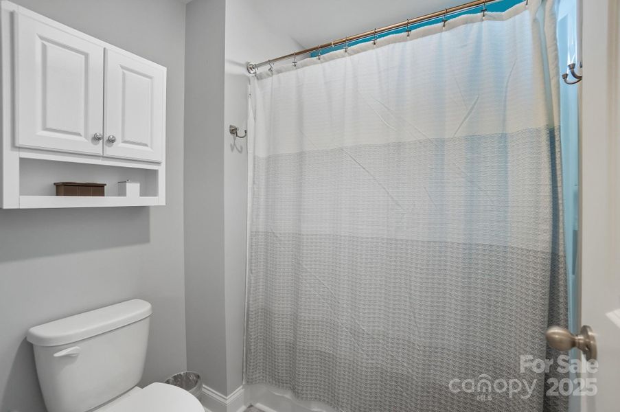 Image 39 of a home in .