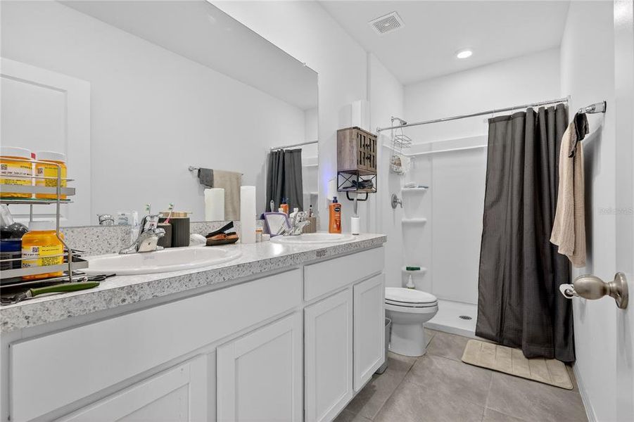 Furnished interior view inside a new home in , Wimauma (Image 18). Furnished interior view inside a new home in , Wimauma (Image 18).