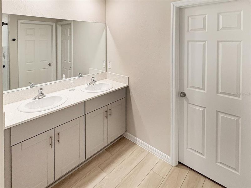 Furnished interior view inside a new home in Forest Lake, Davenport (Image 30).