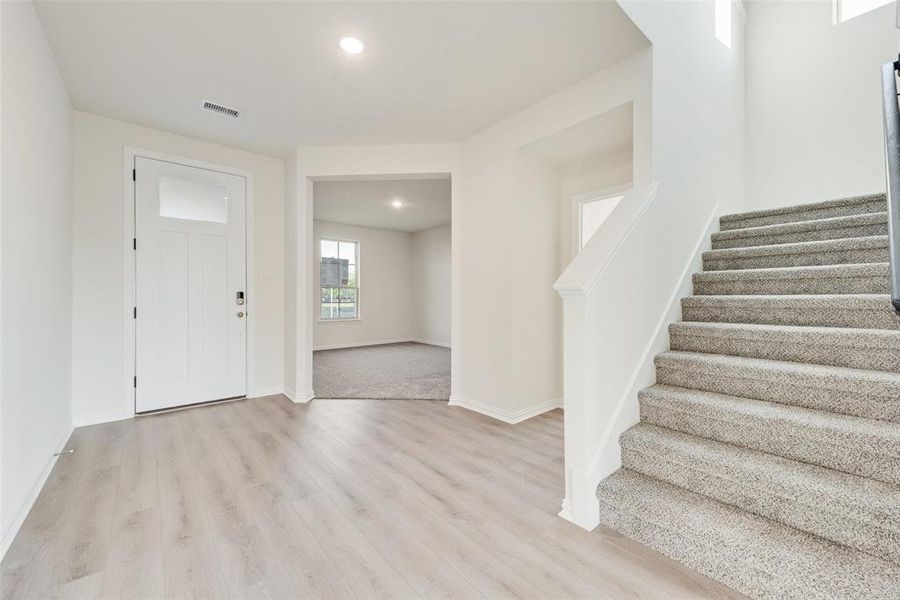 Spacious, unfurnished interior of a new home in Walden Pond, Forney (Image 22).