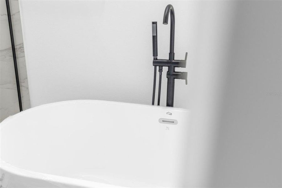 Close-up of interior finishes inside a home in , Ocala (Image 16). Close-up of interior finishes inside a home in , Ocala (Image 16).