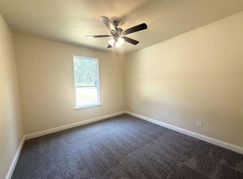 Spacious, unfurnished interior of a new home in , Pittsburg (Image 8).