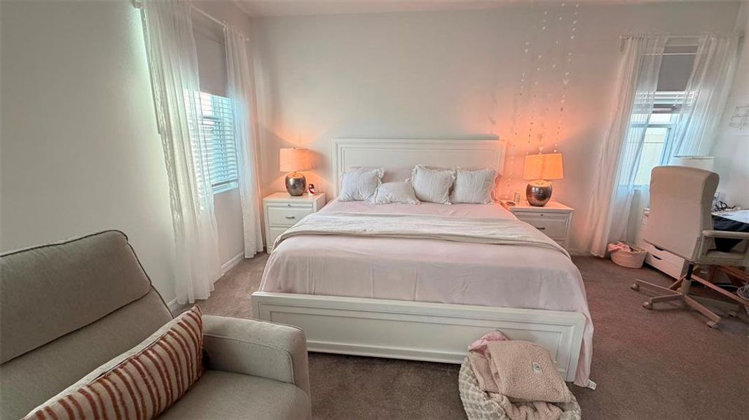 Furnished interior view inside a new home in , Kissimmee (Image 16).