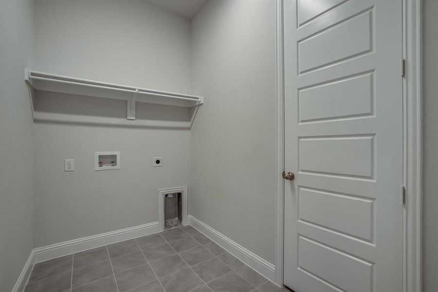 Beazer Homes Treeline Meridian Floorplan. This is not a photo of the actual home, but is a photo of the Meridian floorplan.