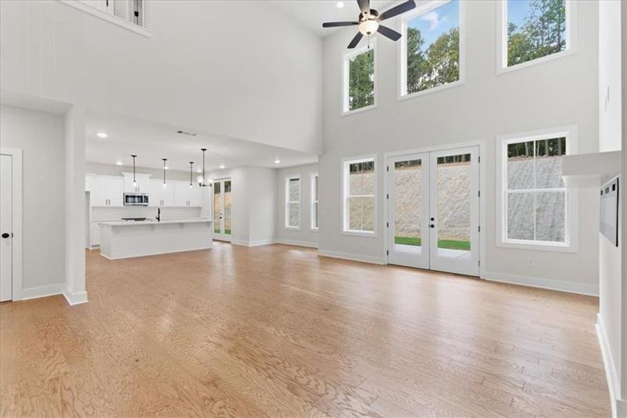 Spacious, unfurnished interior of a new home in , Rome (Image 33).