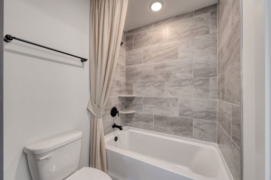 Secondary Bathroom Secondary Bathroom