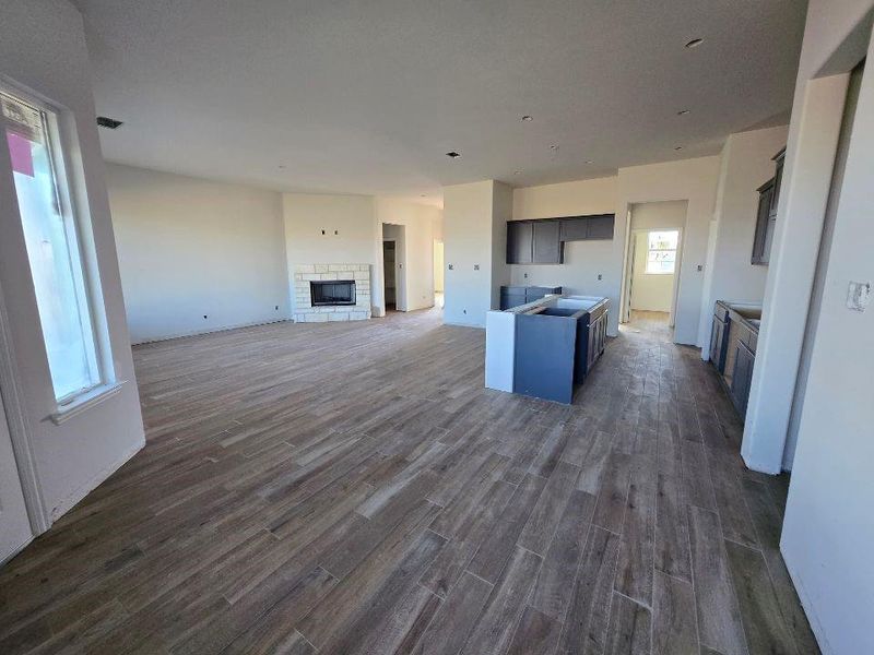 Image 14 of a home in Hillview Addition.